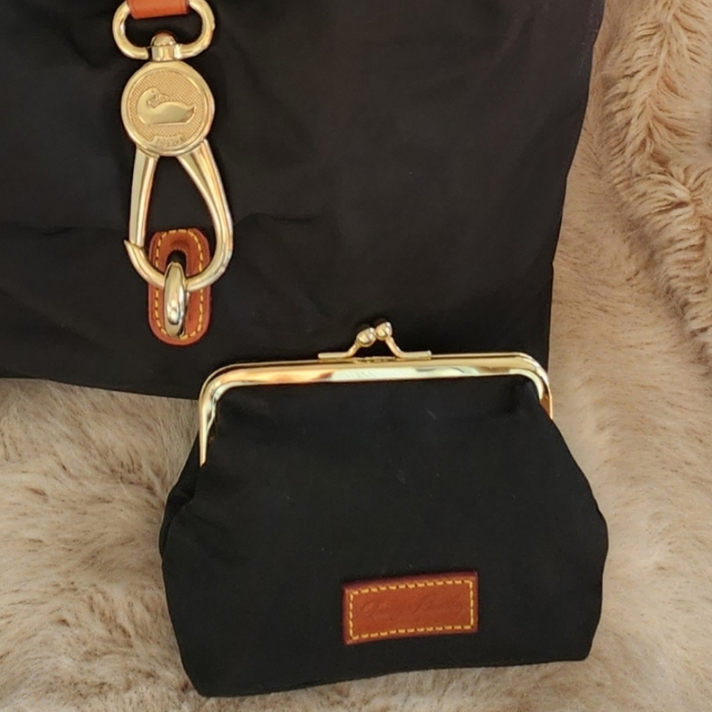 DOONEY & BOURKE KISSLOCK Cardholder Wallet Coin pouch Black